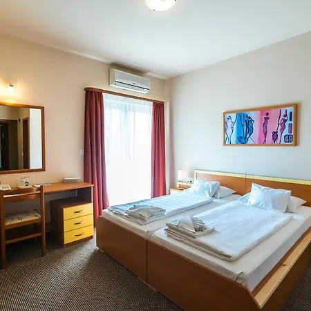 Hotel Beach Hotel 3*