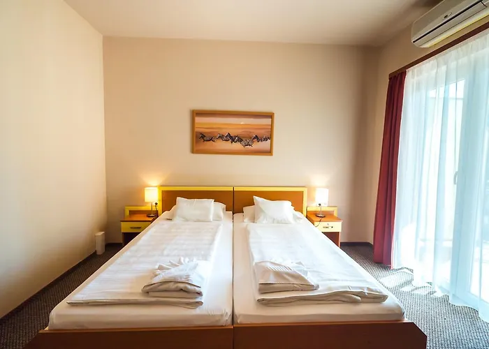 호텔 Beach Hotel 시오포크